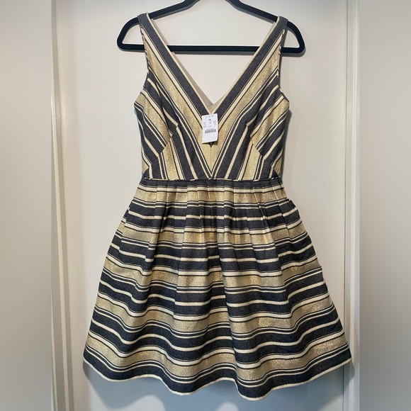 J.Crew Gold Metallic Striped V-Neck Sleeveless Above Knee A-line Dress - Picture 2 of 7